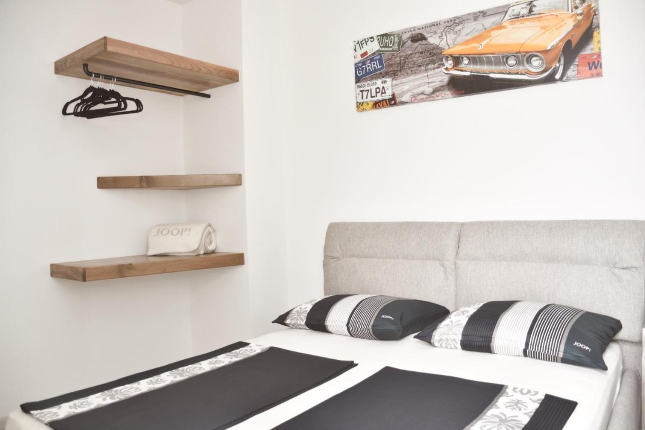 Apartment Josip 2 Tribunj  Luaran gambar