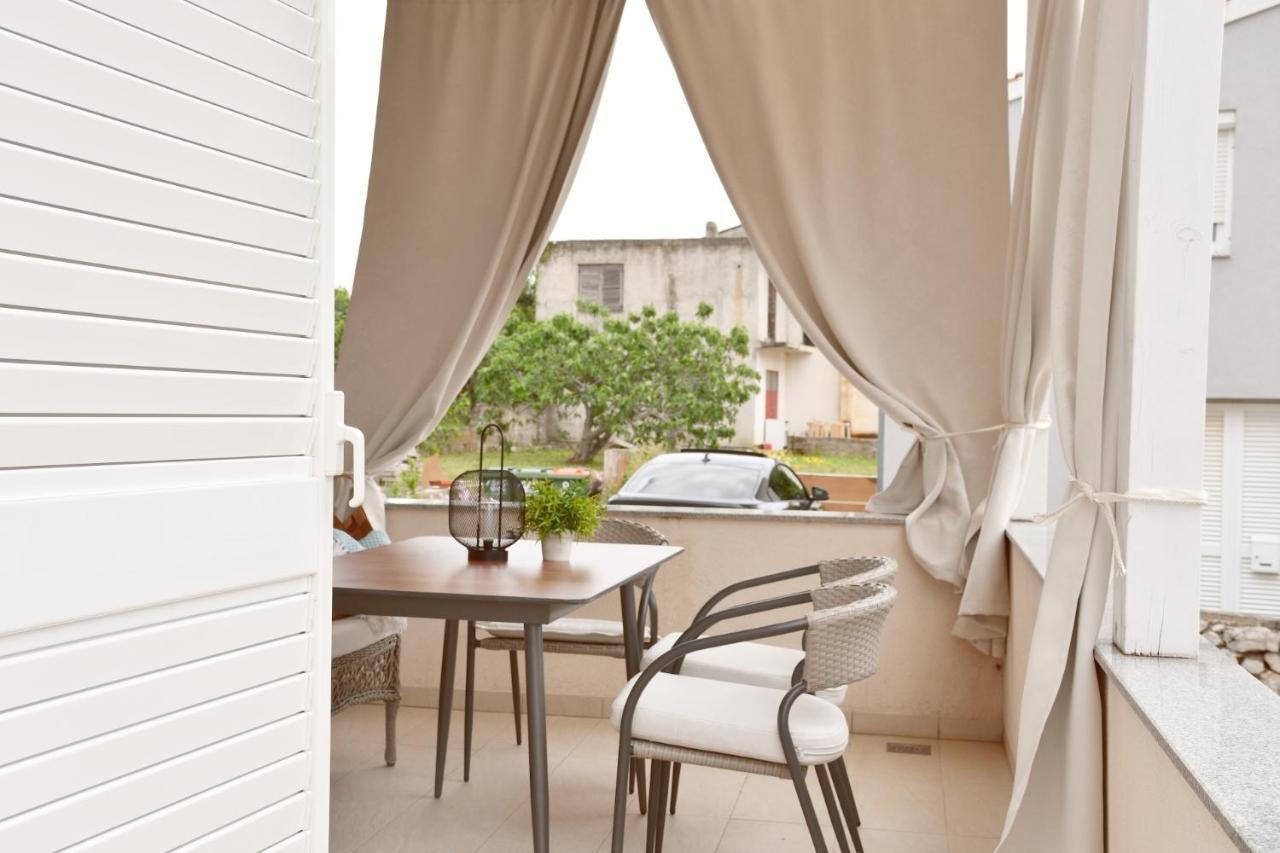 Apartment Josip 2 Tribunj  Luaran gambar