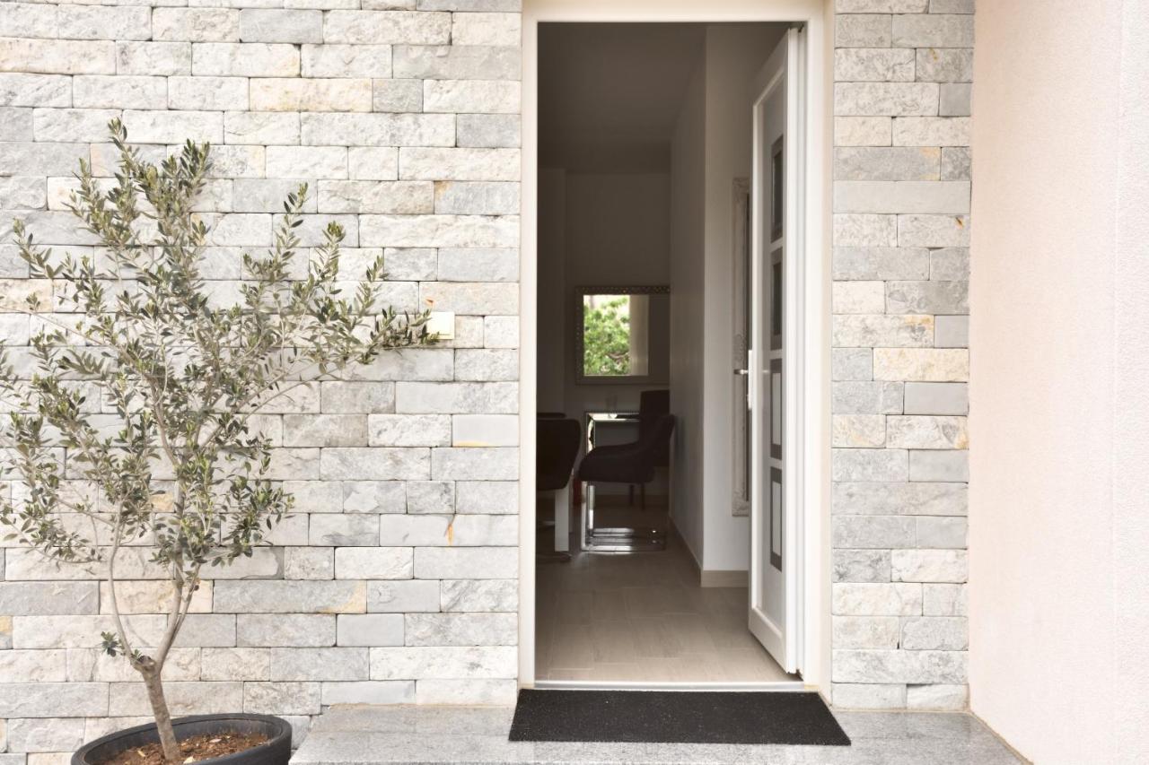 Apartment Josip 2 Tribunj  Luaran gambar