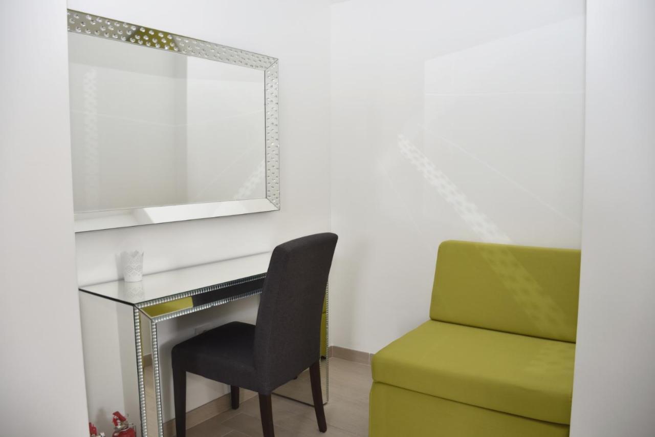 Apartment Josip 2 Tribunj  Luaran gambar