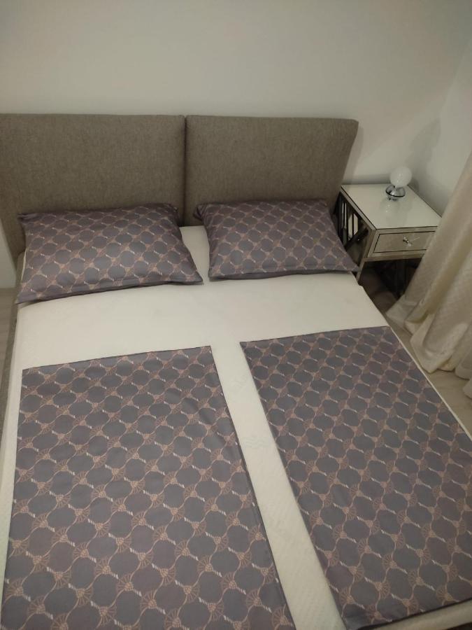 Apartment Josip 2 Tribunj  Luaran gambar