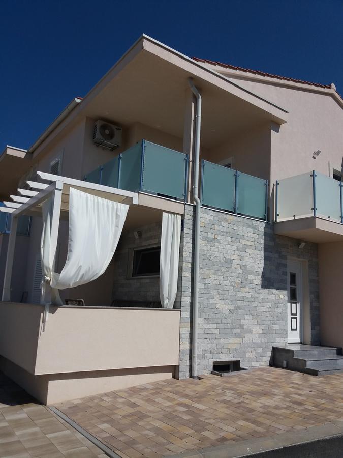 Apartment Josip 2 Tribunj  Luaran gambar